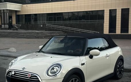 MINI Cabrio, 2020 год, 2 590 000 рублей, 5 фотография