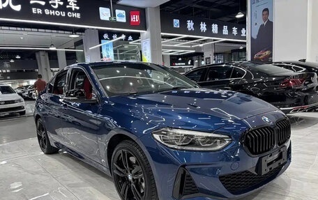 BMW 1 серия, 2022 год, 1 780 000 рублей, 1 фотография