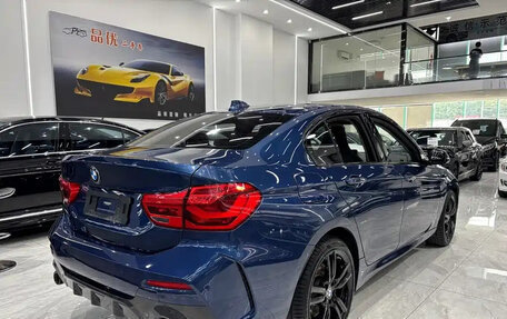 BMW 1 серия, 2022 год, 1 780 000 рублей, 6 фотография