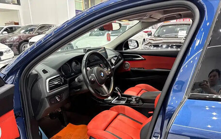 BMW 1 серия, 2022 год, 1 780 000 рублей, 10 фотография