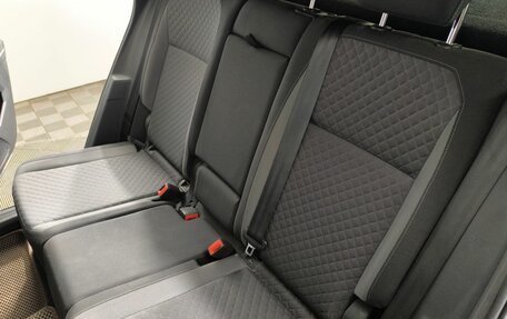 Volkswagen Tiguan II, 2017 год, 1 720 000 рублей, 12 фотография