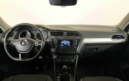 Volkswagen Tiguan II, 2017 год, 1 720 000 рублей, 14 фотография