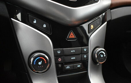 Chevrolet Cruze II, 2012 год, 750 000 рублей, 8 фотография