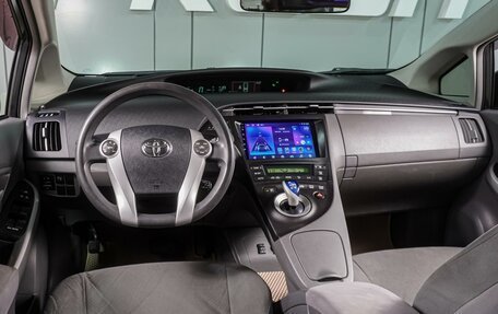 Toyota Prius, 2010 год, 1 499 000 рублей, 6 фотография