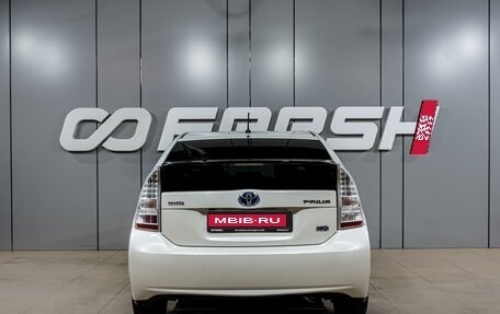 Toyota Prius, 2010 год, 1 499 000 рублей, 4 фотография