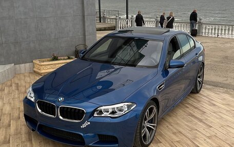 BMW M5, 2011 год, 3 250 000 рублей, 9 фотография