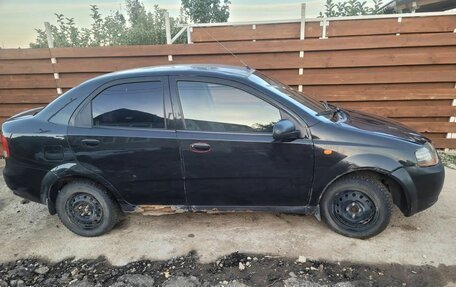 Chevrolet Aveo III, 2005 год, 140 000 рублей, 2 фотография