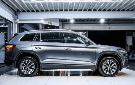 Skoda Kodiaq I, 2023 год, 3 856 000 рублей, 5 фотография