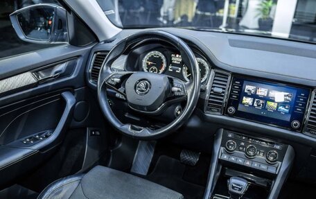 Skoda Kodiaq I, 2023 год, 3 856 000 рублей, 18 фотография