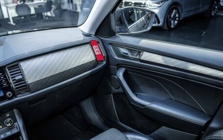 Skoda Kodiaq I, 2023 год, 3 856 000 рублей, 20 фотография