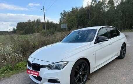 BMW 3 серия, 2017 год, 2 300 000 рублей, 3 фотография