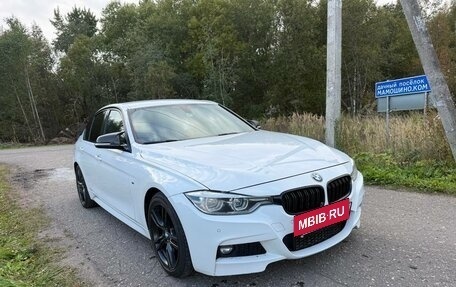 BMW 3 серия, 2017 год, 2 300 000 рублей, 11 фотография