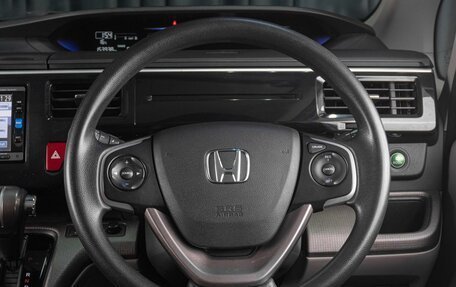 Honda Stepwgn IV, 2015 год, 1 549 000 рублей, 17 фотография