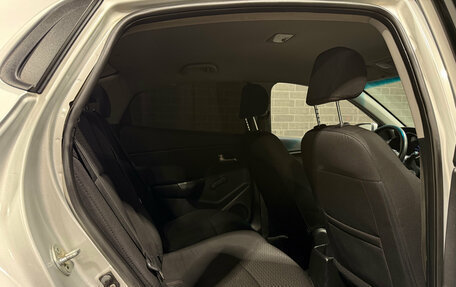 KIA Rio III рестайлинг, 2012 год, 650 000 рублей, 8 фотография