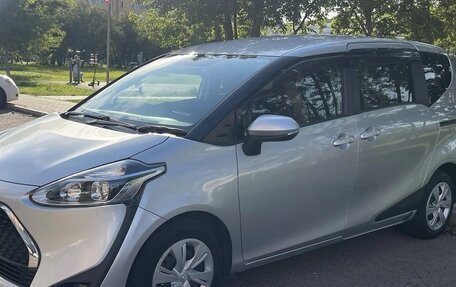 Toyota Sienta II, 2020 год, 1 290 000 рублей, 8 фотография