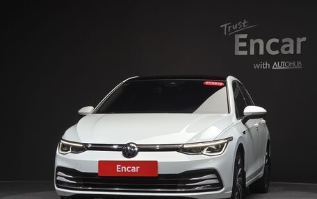Volkswagen Golf VIII, 2022 год, 1 765 000 рублей, 3 фотография