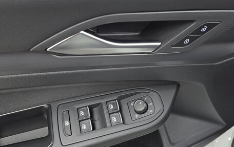 Volkswagen Golf VIII, 2022 год, 1 765 000 рублей, 16 фотография