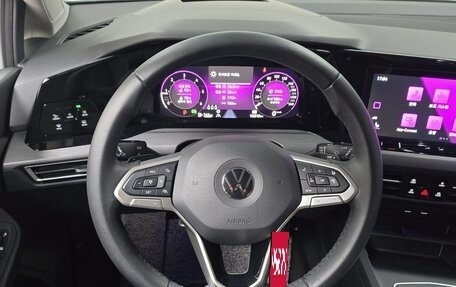 Volkswagen Golf VIII, 2022 год, 1 765 000 рублей, 11 фотография
