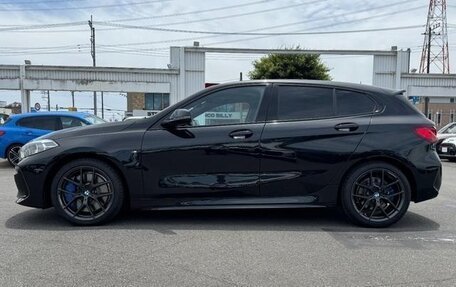 BMW 1 серия, 2020 год, 1 890 000 рублей, 5 фотография