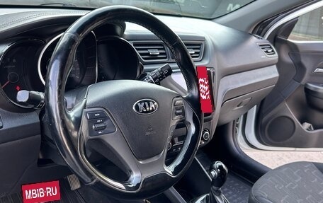 KIA Rio III рестайлинг, 2016 год, 1 000 000 рублей, 5 фотография