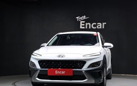 Hyundai Kona I, 2022 год, 1 865 000 рублей, 2 фотография