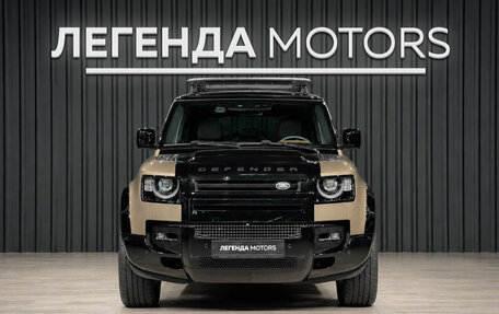 Land Rover Defender II, 2022 год, 11 300 000 рублей, 2 фотография
