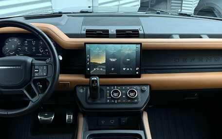 Land Rover Defender II, 2022 год, 11 300 000 рублей, 14 фотография