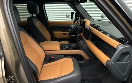Land Rover Defender II, 2022 год, 11 300 000 рублей, 35 фотография