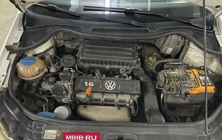 Volkswagen Polo VI (EU Market), 2011 год, 820 000 рублей, 18 фотография