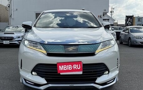 Toyota Harrier, 2020 год, 2 550 000 рублей, 2 фотография