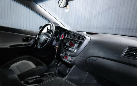 KIA cee'd III, 2013 год, 1 050 000 рублей, 17 фотография