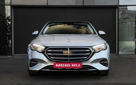 Mercedes-Benz E-Класс, 2024 год, 6 990 000 рублей, 2 фотография