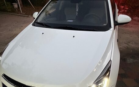 Chevrolet Cruze II, 2012 год, 900 000 рублей, 3 фотография
