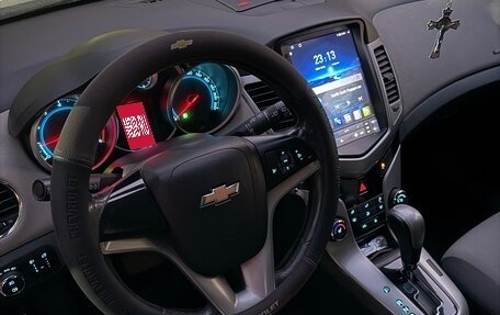 Chevrolet Cruze II, 2012 год, 900 000 рублей, 4 фотография