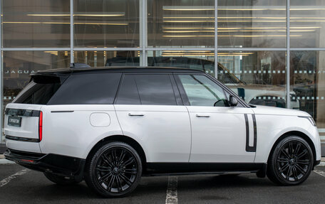 Land Rover Range Rover IV рестайлинг, 2024 год, 24 000 000 рублей, 3 фотография