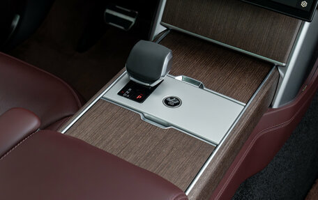 Land Rover Range Rover IV рестайлинг, 2024 год, 24 000 000 рублей, 21 фотография