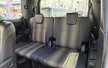 Toyota Noah III, 2021 год, 2 180 000 рублей, 17 фотография