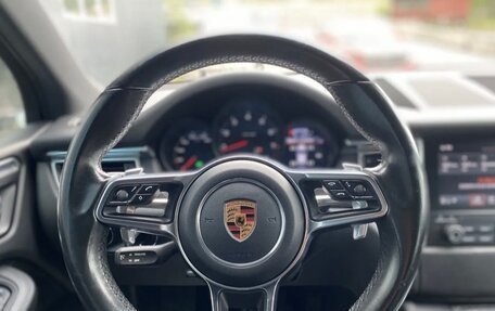 Porsche Macan I рестайлинг, 2017 год, 3 000 000 рублей, 14 фотография