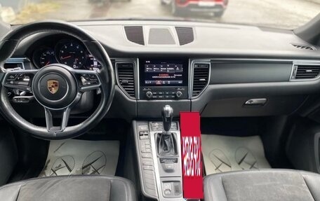 Porsche Macan I рестайлинг, 2017 год, 3 000 000 рублей, 15 фотография