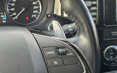 Mitsubishi Outlander III рестайлинг 3, 2015 год, 2 250 000 рублей, 20 фотография