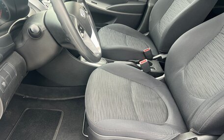 Hyundai Solaris II рестайлинг, 2014 год, 750 000 рублей, 11 фотография