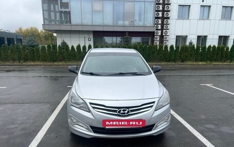 Hyundai Solaris II рестайлинг, 2014 год, 750 000 рублей, 9 фотография
