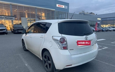 Toyota Verso I, 2010 год, 1 090 000 рублей, 4 фотография