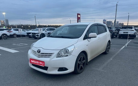 Toyota Verso I, 2010 год, 1 090 000 рублей, 1 фотография