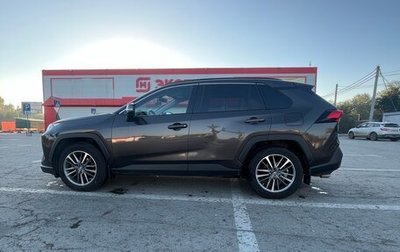 Toyota RAV4, 2019 год, 2 800 000 рублей, 1 фотография