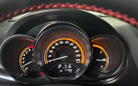 Toyota Yaris XP150 рестайлинг, 2022 год, 1 170 004 рублей, 8 фотография