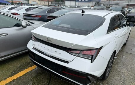 Hyundai Elantra, 2022 год, 1 427 000 рублей, 4 фотография