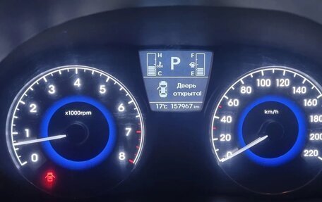Hyundai Solaris II рестайлинг, 2015 год, 1 050 000 рублей, 15 фотография