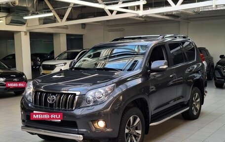 Toyota Land Cruiser Prado 150 рестайлинг 2, 2012 год, 2 770 000 рублей, 3 фотография