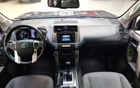 Toyota Land Cruiser Prado 150 рестайлинг 2, 2012 год, 2 770 000 рублей, 9 фотография